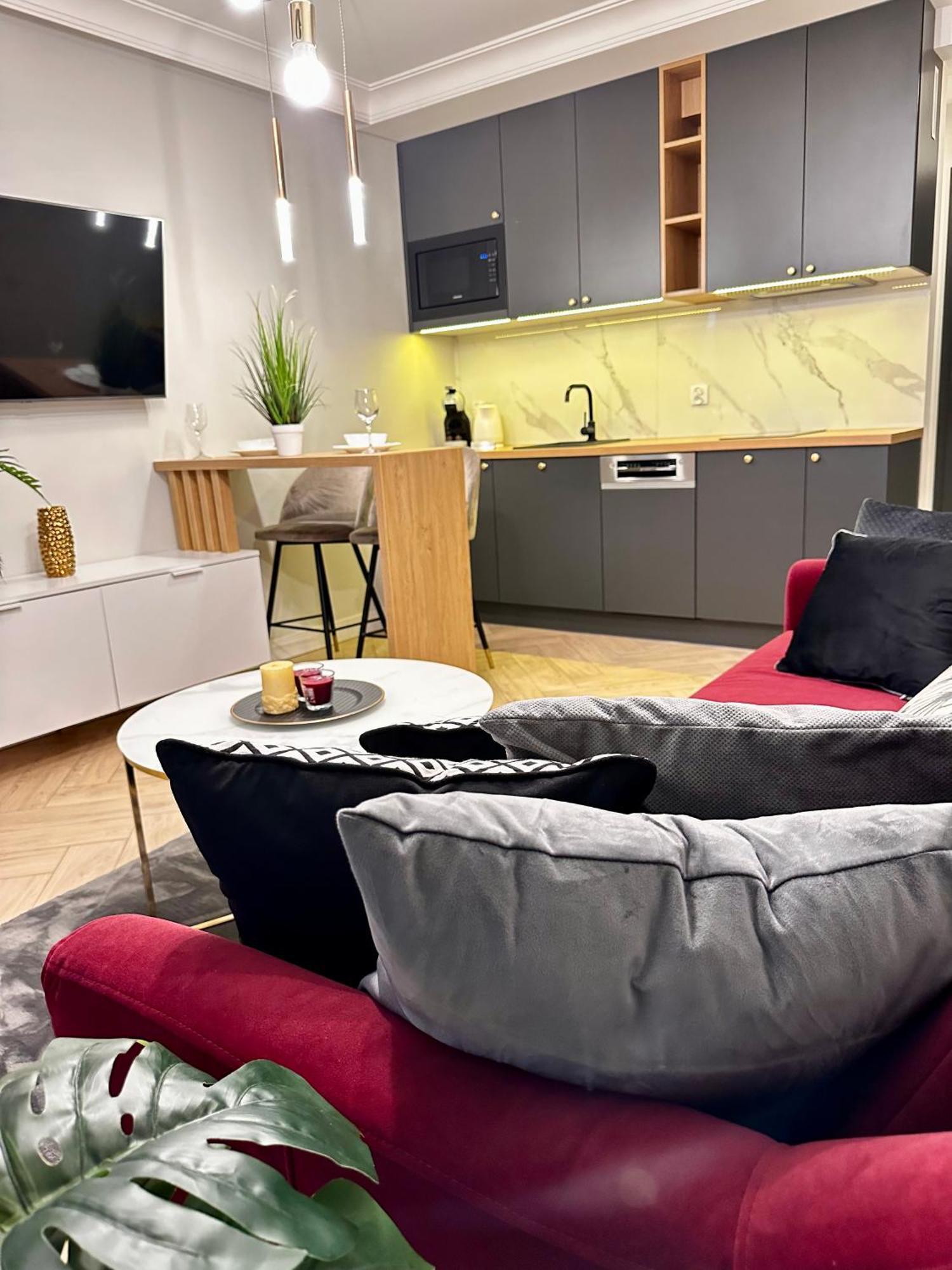 Apartamenty Kielce- Apartament Szmaragd Przy Zalew Kielecki, Faktura, Parking, Centrum Eksteriør billede